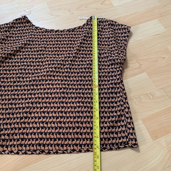 new Bunny Printed top - Picture 6 of 7